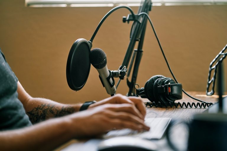 Unlocking the Power of Podcast Script Writing: Your Secret Weapon for Engaging Content